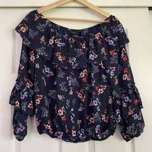 NEW Off the shoulder ruffle floral top